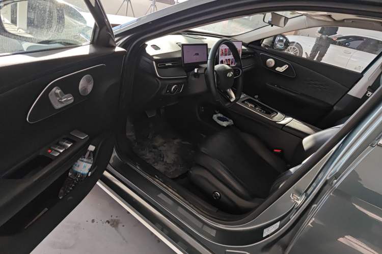 Used Chery Fengyun A8L 2025 1.5 TGDI 145 km Luxury Version
