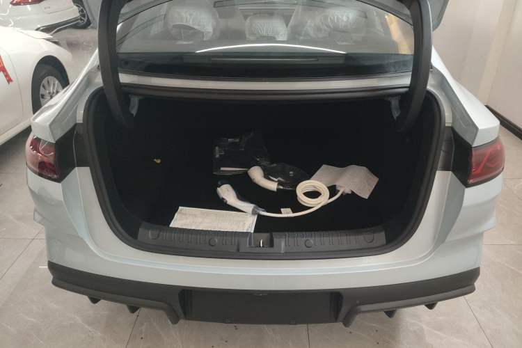 Used BYD Qin L 2024 DM-i 120KM Beyond Model