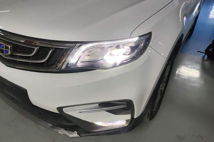 Used Geely Auto Emgrand X7 Sport 2020 1.8TD DCT Two-Wheel Drive Smart Connect 4G-Enabled Version
