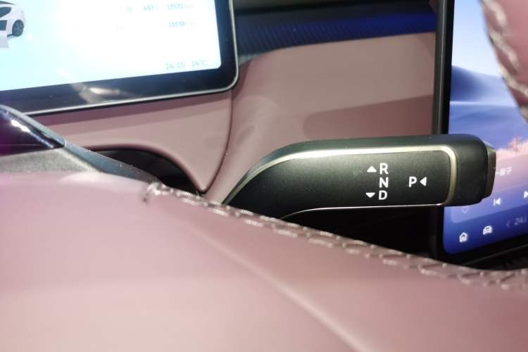 Used Nio ET5 2025 75 kWh