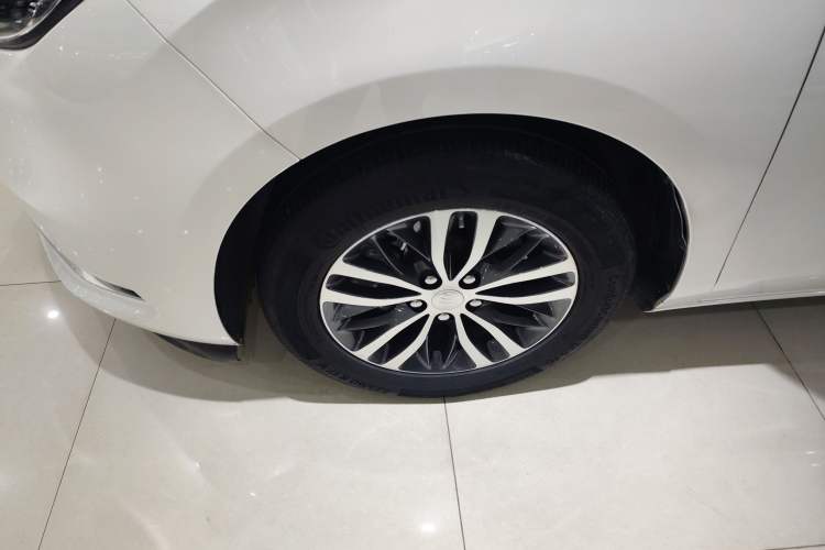 Used Buick GL8 2022 ES Landtrek 653T Comfort Edition
