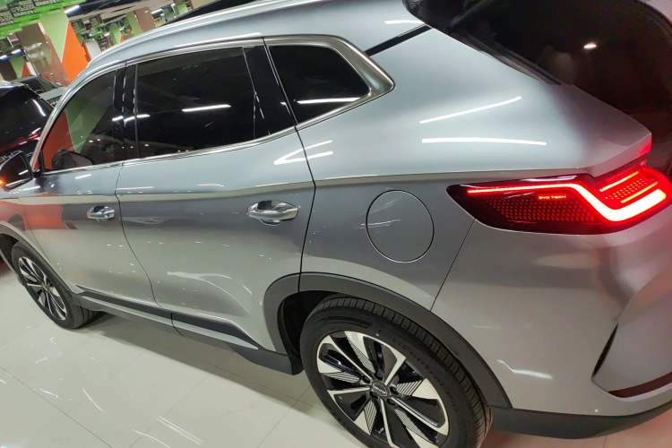 Used BYD Song PLUS New Energy 2025 DM-i 112KM Prestige Model
