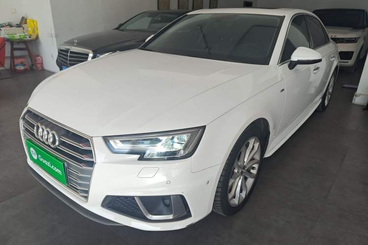 Used Audi A4L 2019 40 TFSI Fashion Edition China VI Emission Standard