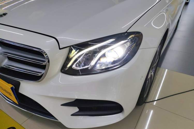 Used Mercedes-Benz E-Class 2018 E 200 L Sport 4MATIC
