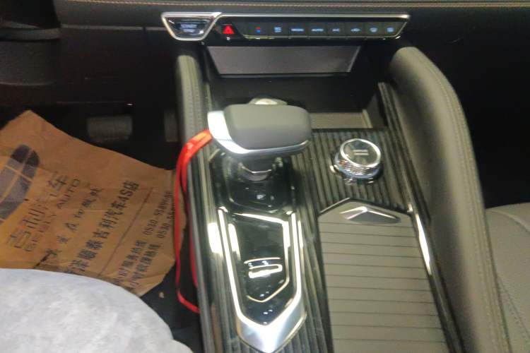 Used Geely Auto Monjaro L 2024 2.0TD DCT EVO Two-Wheel Drive Long-Range Version
