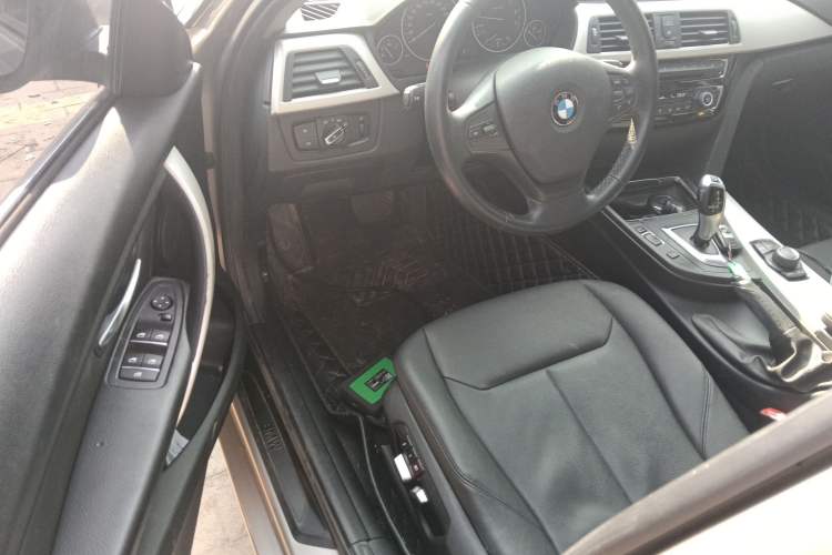 Used BMW 3 Series 2016 320Li Ambition Model