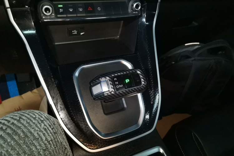 Used Haval M6 2023 PLUS 1.5T DCT Luxury Smart Connectivity Model
