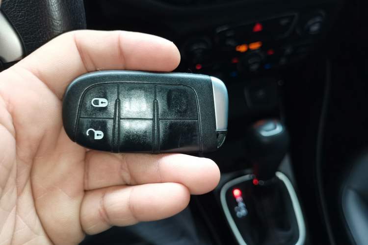 Used  Compass 2020 220T Automatic Elite Edition