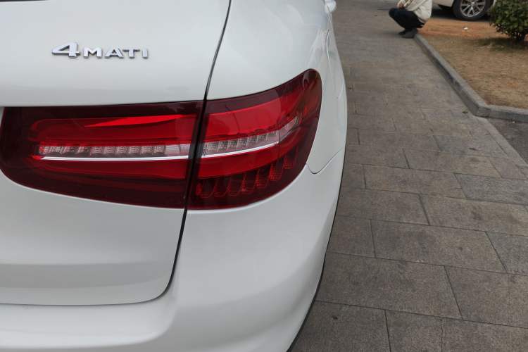 Used Mercedes-Benz GLC 2017 GLC 260 4MATIC Dynamic Edition
