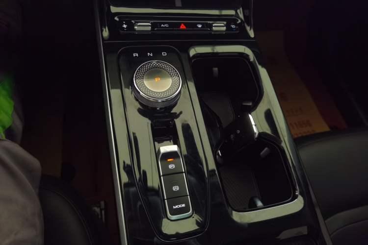 Used Wuling Xingguang 2024 Co-Creation Edition 510 Advanced Model
