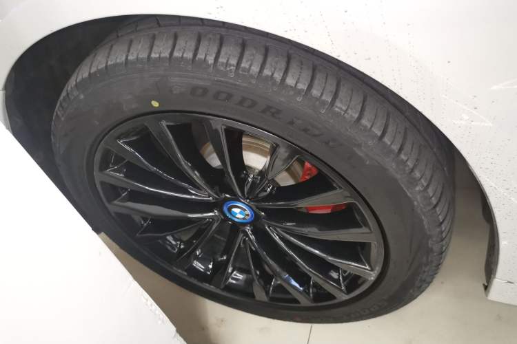 Used BMW 5 Series New Energy 2019 Updated Version 530Le Luxury Package
