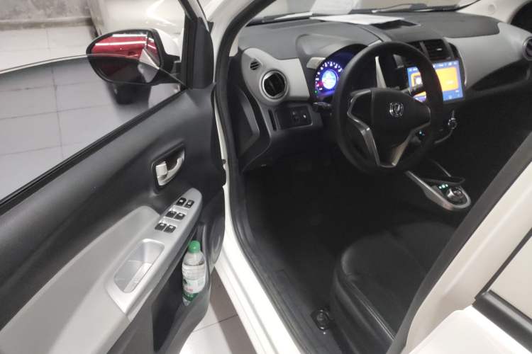 Used Oshan Benni E-Star 2021 National Edition Xin Yue Version Lithium Iron Phosphate (31.18 kWh)
