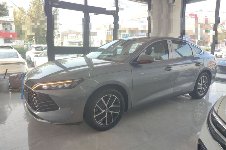 Used BYD Qin L 2024 DM-i 120KM Beyond Model
