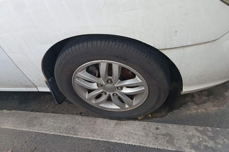 Used Hyundai Celesta 2011 1.6L Automatic Top-Tier Version
