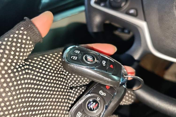 Used Buick GL8 2023 Land Executive Class Smart Enjoyment Model
