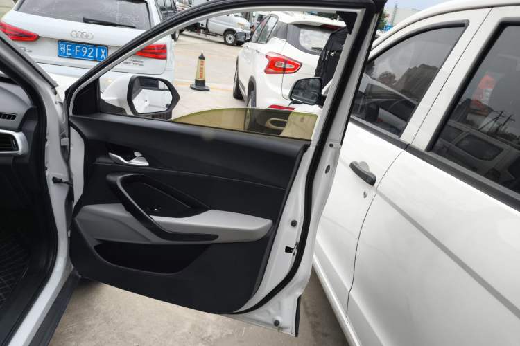 Used Baojun 510 2019 1.5L Manual Jingxiang Model China V Emission Standard
