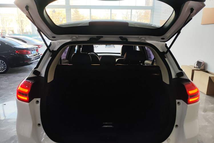 Used Geely Auto Emgrand X7 Sport 2016 1.8TD Automatic Smart Connectivity Version