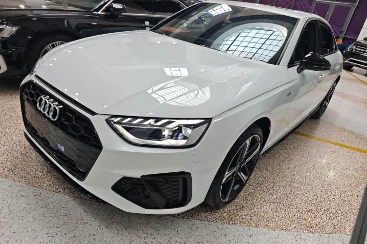 Used Audi A4L 2024 40 TFSI Luxury Dynamic Edition
