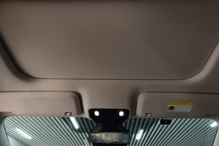 Used Li Auto MEGA 2024 Ultra Model