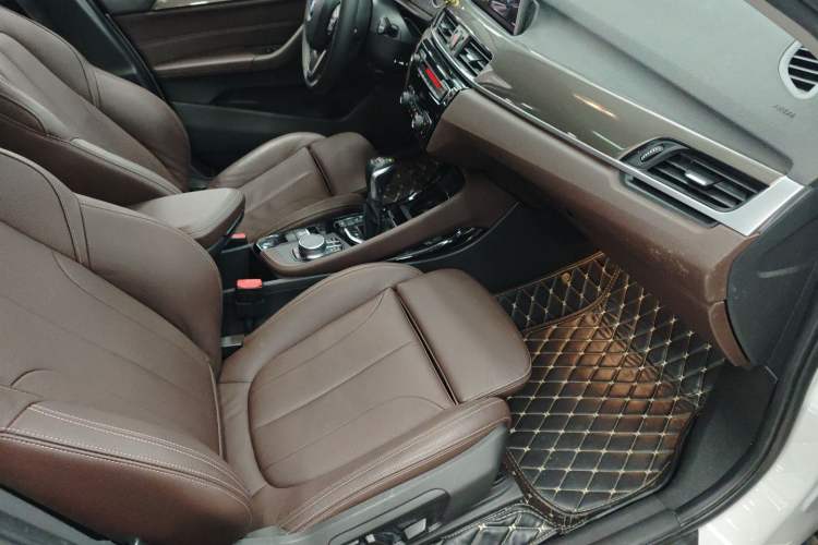 Used BMW X1 2018 xDrive20Li Luxury Model