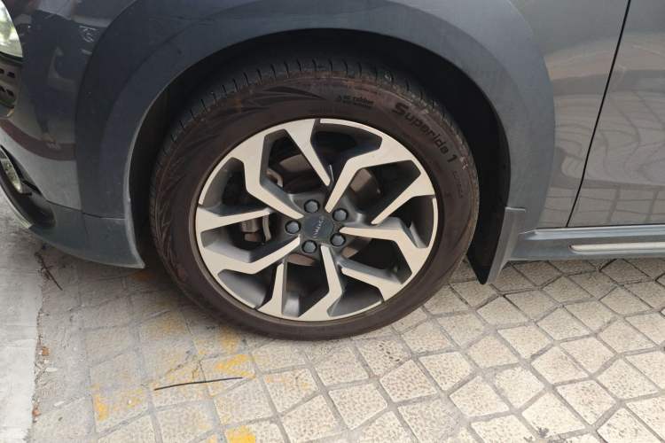 Used Lynk & Co 02 2018 1.5T DCT Two-Wheel Drive Sporty Version China V Standard