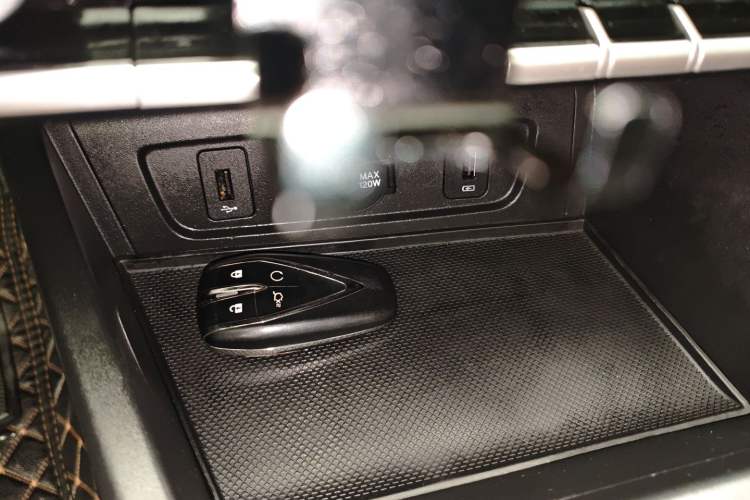 Used Changan Eado 2021 PLUS Blue Whale NE 1.4T GDI DCT Prestige Model