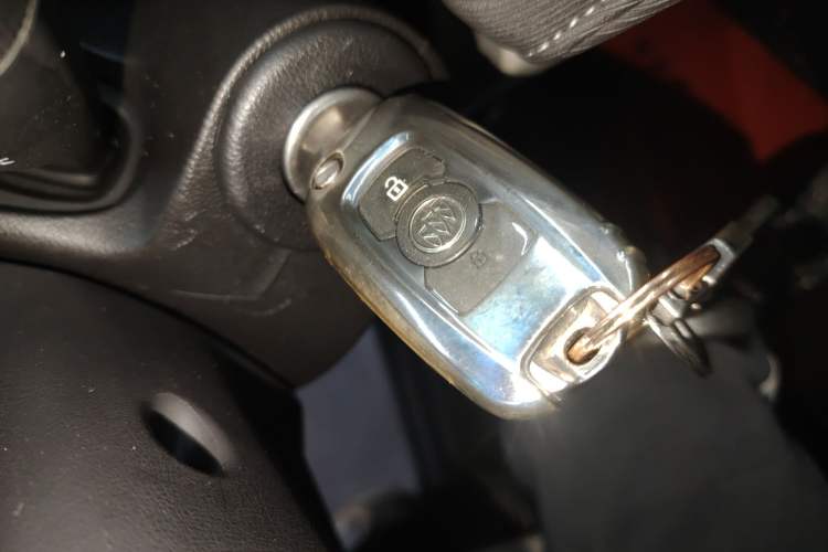 Used Buick GL6 2019 18T 6-Seater Elite Version China VI Standard
