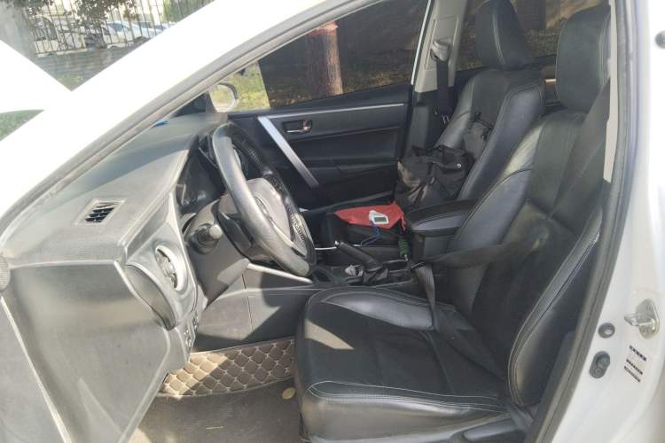 Used Toyota Corolla 2017 Revised Dual-Engine 1.8L E-CVT Elite Edition
