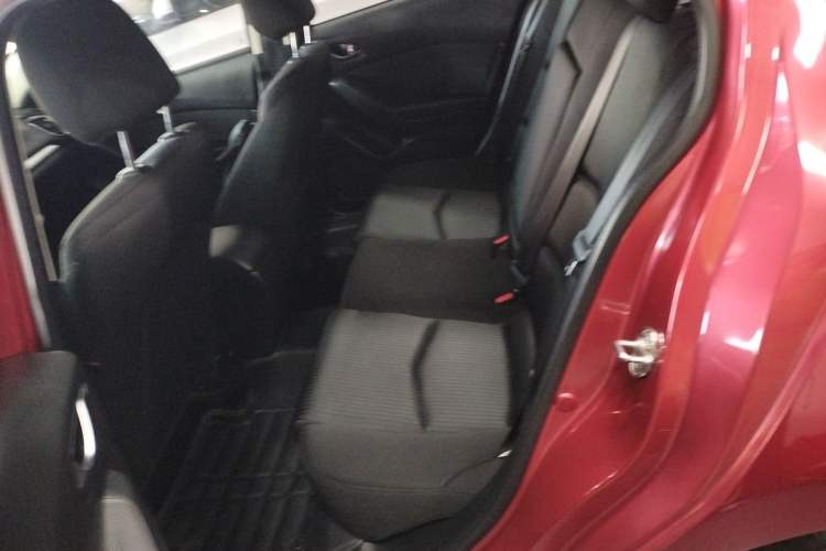 Used Mazda Mazda 3 Axela 2016 Sedan 1.5L Automatic Comfort Model
