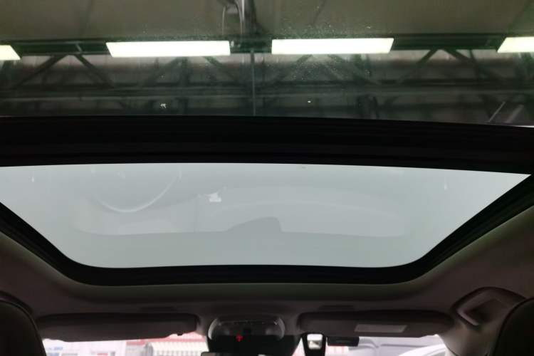 Used Volvo S90 2018 T4 Zhiyi Edition
