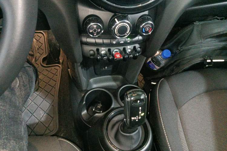 Used  MINI 2022 Updated 1.5T ONE Five-Door PLUS Edition
