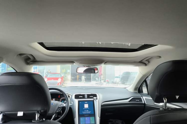 Used Ford Mondeo 2020 EcoBoost 180 Stylish Model
