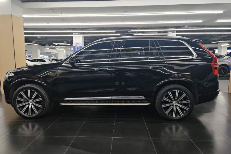 Used Volvo XC90 2022 B6 Zhiyi Luxury Edition 7-Seater

