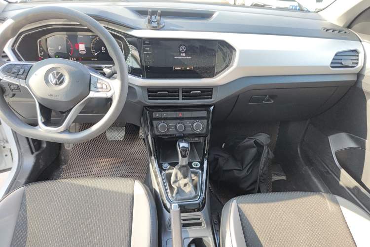 Used Volkswagen Tacqua 2023 200TSI DSG Joy-Connect Edition