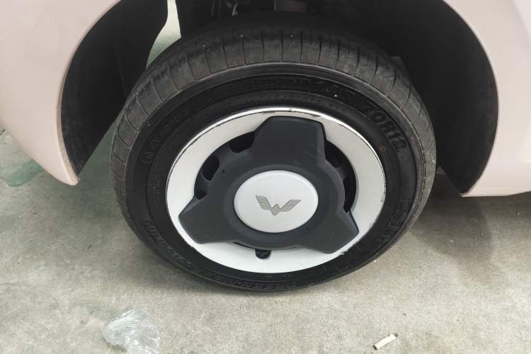 Used Wuling Hongguang MINIEV 2024 3rd Generation 215km Youth Edition
