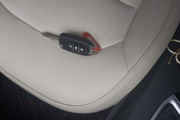 Used Changan Alsvin V7 2015 1.6L Manual Enjoyment Model China V Standard