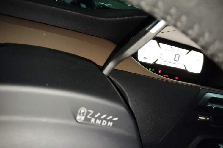 Used Citroen C4 Picasso 2015 1.6T Luxury 5-Seat Model
