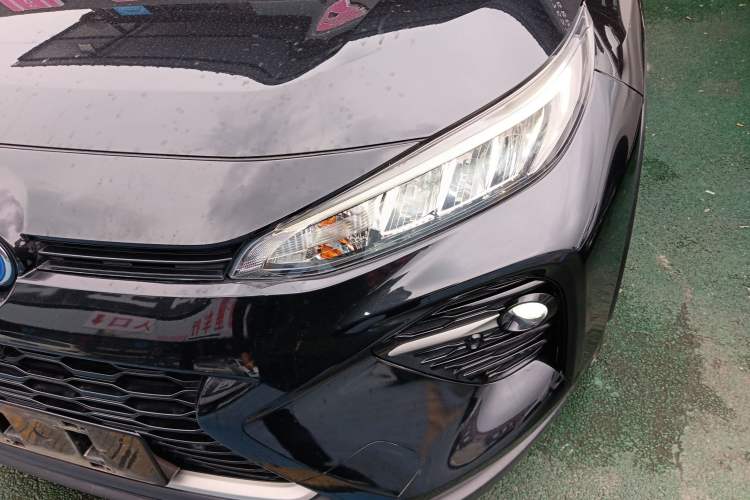 Used Toyota Wildlander 2022 Dual-Engine 2.5L E-CVT Two-Wheel Drive Luxury PLUS Edition
