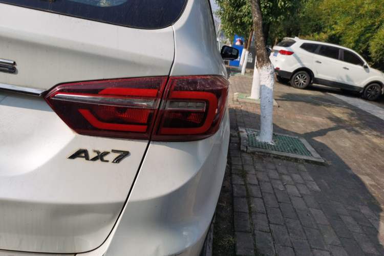 Used Dongfeng Aeolus AX7 2018 Classic 1.6T Automatic Luxury Model
