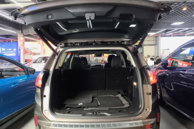 Used Ford Edge 2020 EcoBoost 245 Two-Wheel Drive Titanium 7-Seater
