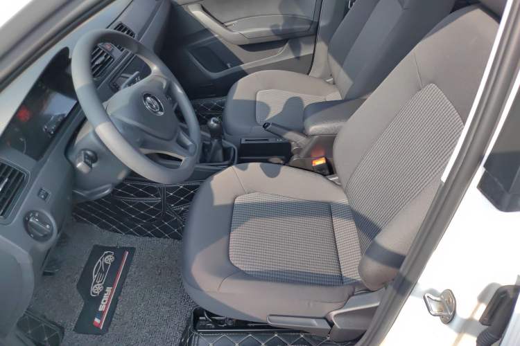 Used Volkswagen Santana 2018 1.5L Manual Fashion Edition
