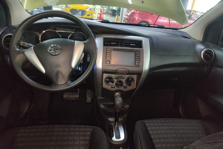 Used Nissan Livina 2013 Jinrui 1.6XL CVT Comfort Edition

