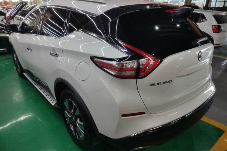 Used Nissan Murano 2017 2.5L XL Two-Wheel Drive Smart Edition
