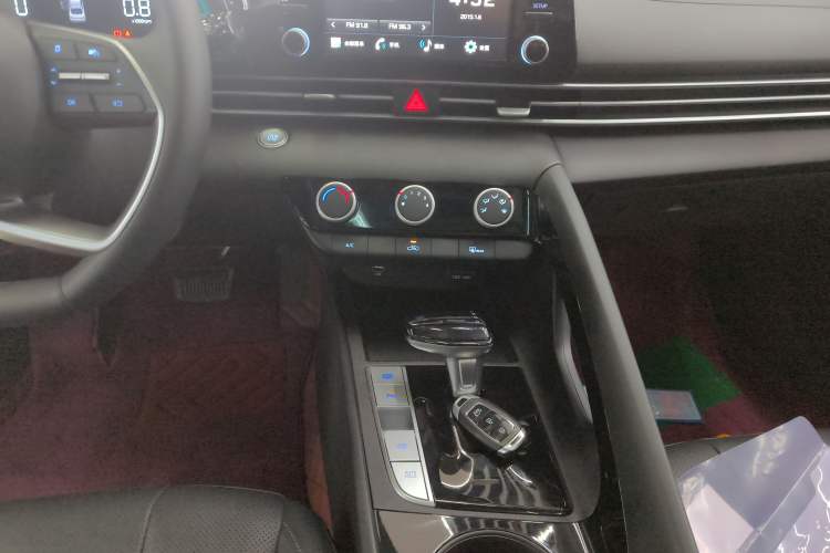 Used Hyundai Elantra 2023 1.5L CVT GLX Elite Edition