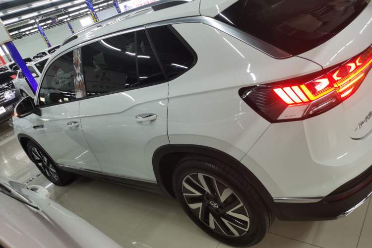 Used Volkswagen Tayron 2024 330TSI Two-Wheel Drive Luxury Plus Advanced Version