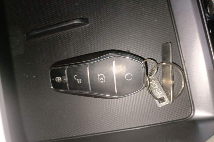 Used BYD Song PLUS New Energy 2023 Champion Edition DM-i 110KM Flagship PLUS
