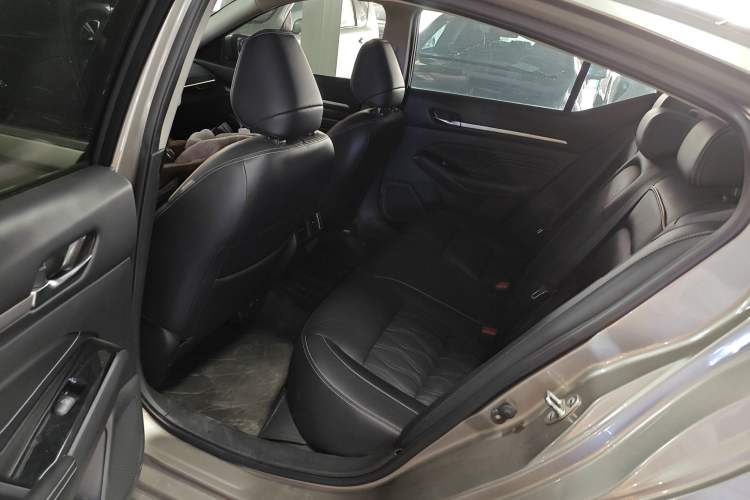 Used Nissan Teana 2022 2.0L XL-Upr Enjoyment Edition
