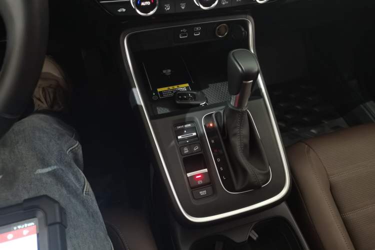 Used Honda CR-V 2023 240TURBO Two-Wheel Drive Deluxe Edition 7 Seats
