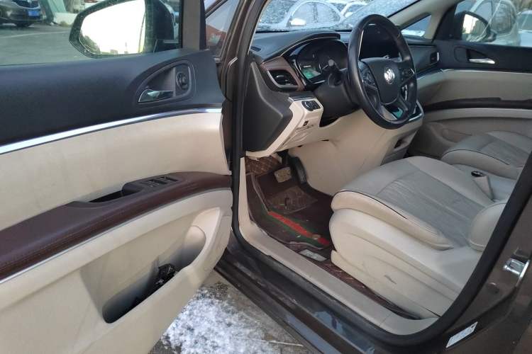 Used Buick GL8 2022 Land Business Class 652T Luxury Model