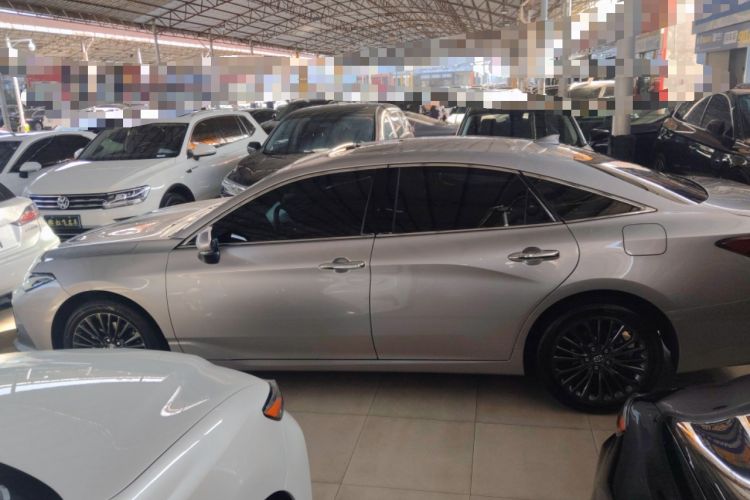 Used Toyota Avalon 2022 2.0L XLE Premium Edition
